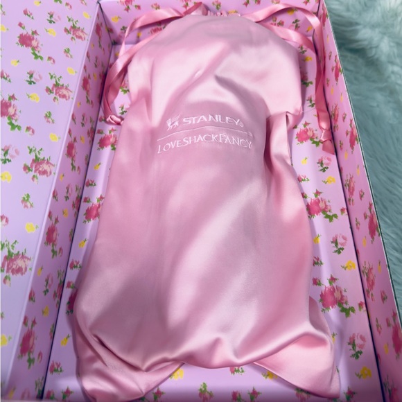 Sold. Not for sale NWT Stanley LoveShackFancy Flip Straw Tumbler Ibiza Sunset - Picture 12 of 13